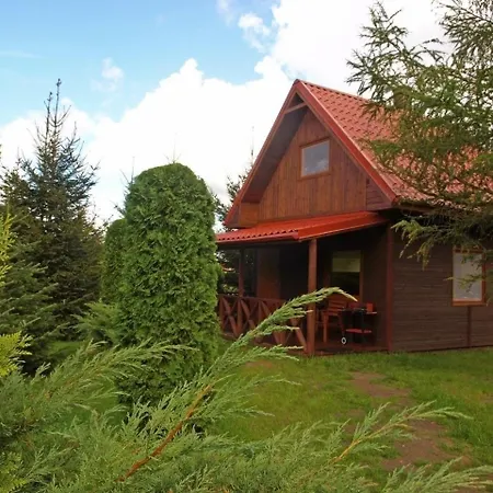 Holiday home Modernes In Mit Grill, Garten Und Terrasse